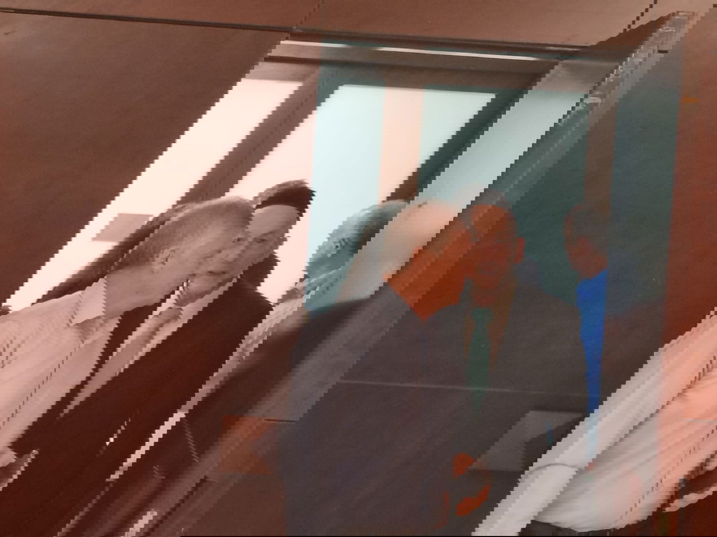 סגן השר אורי מקלב ביציאה מלשכת שר הביטחון ישראל כץ