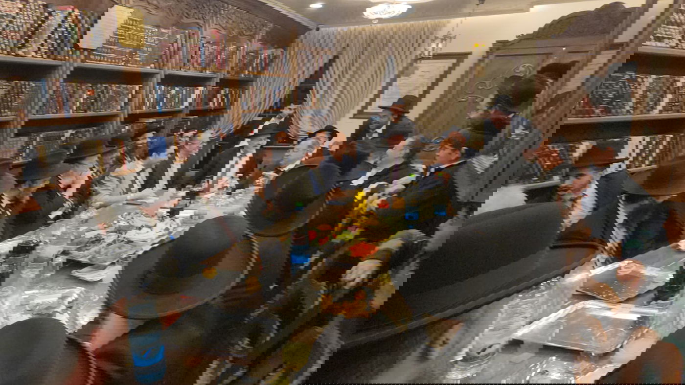 ערב ההכתרה | הראש"ל הגר"ד יוסף ביקר ב'בית הראשון לציון'