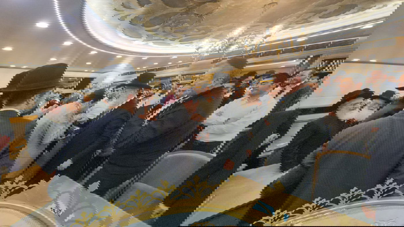 ערב ההכתרה | הראש"ל הגר"ד יוסף ביקר ב'בית הראשון לציון'