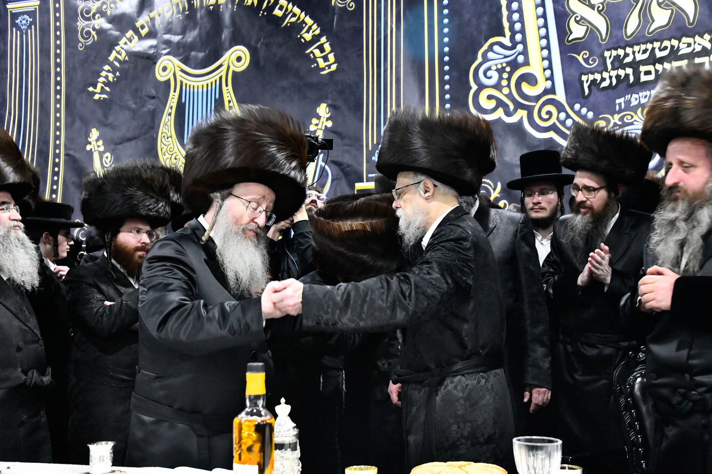 שמחת נישואי בת האדמו"ר מביאלה