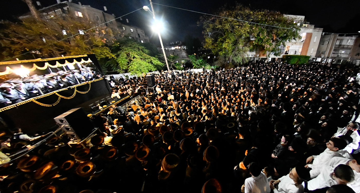 שמחת נישואי בת האדמו"ר מביאלה