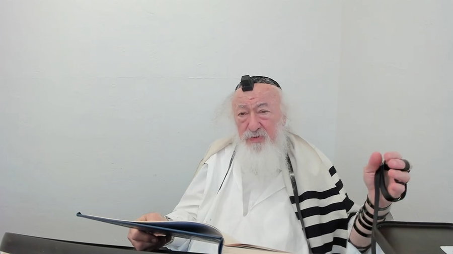 הרב יעקב דוד סטפנסקי בשיעור על מסכת סוכה