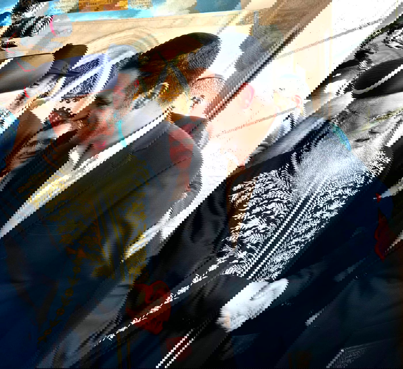 הכתרת הראש"ל הרב דוד יוסף בבית הכנסת רבי יוחנן בן זכאי