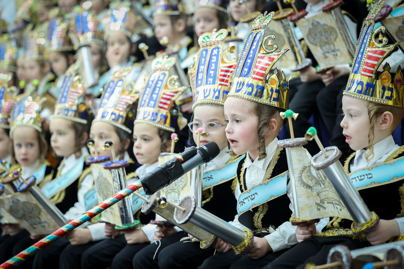 מסיבת חומש בת"ת 'סערט ויז'ניץ' בחיפה