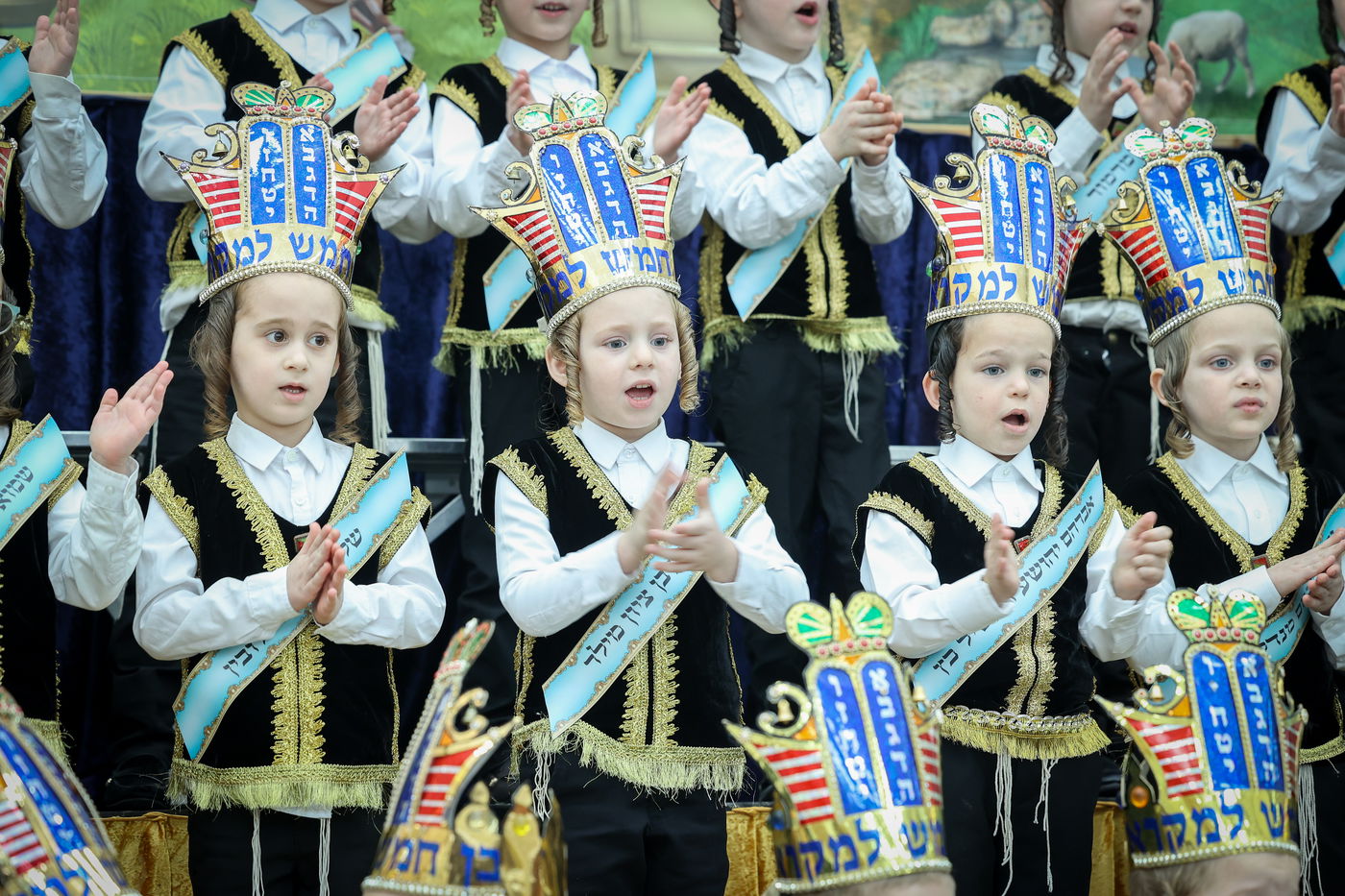 מסיבת חומש בת"ת 'סערט ויז'ניץ' בחיפה