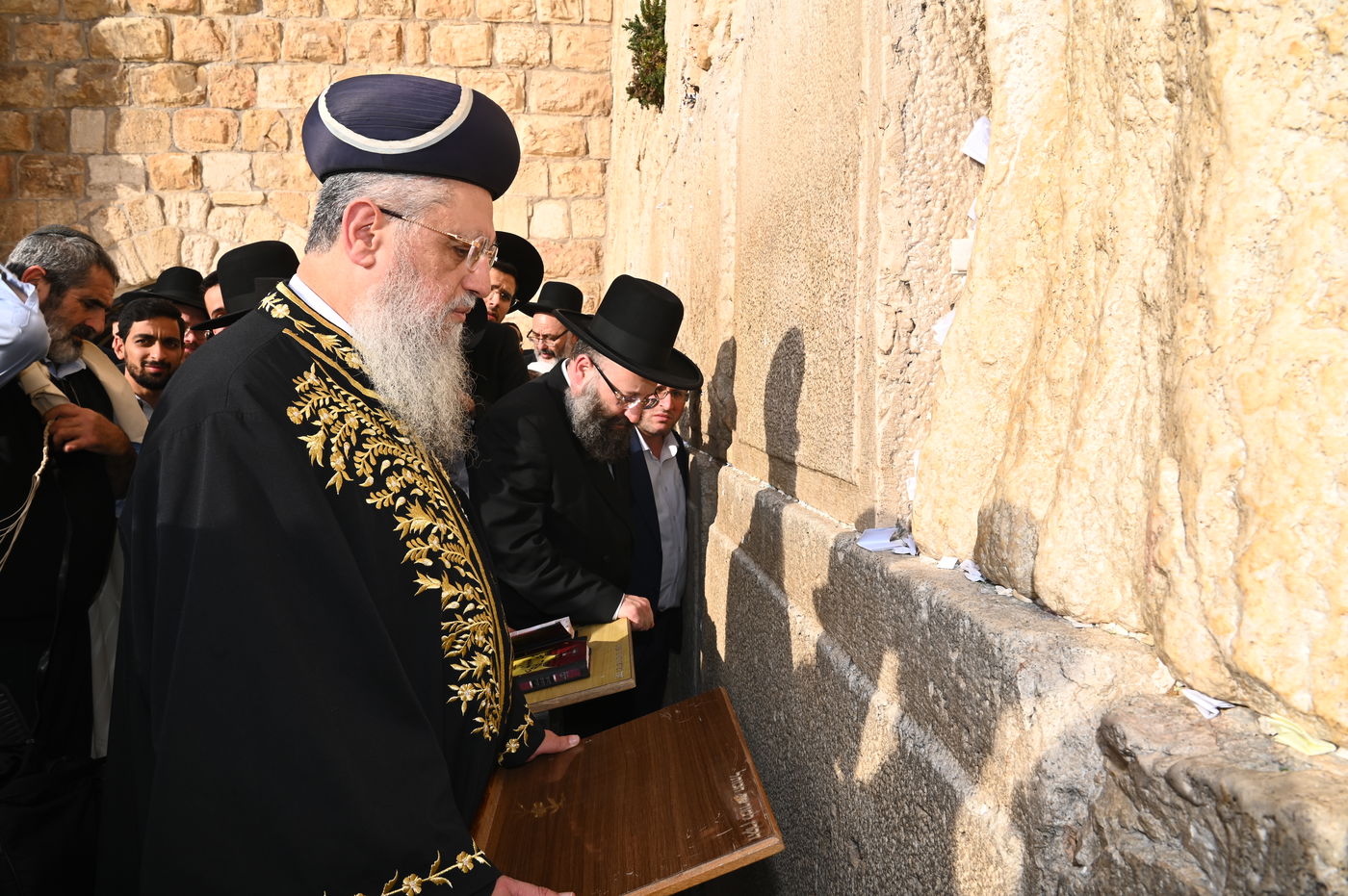 הכתרת הראש"ל הגאון הרב דוד יוסף