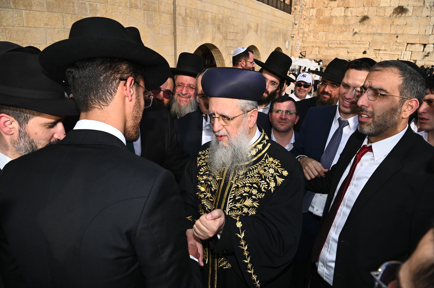 הכתרת הראש"ל הגאון הרב דוד יוסף