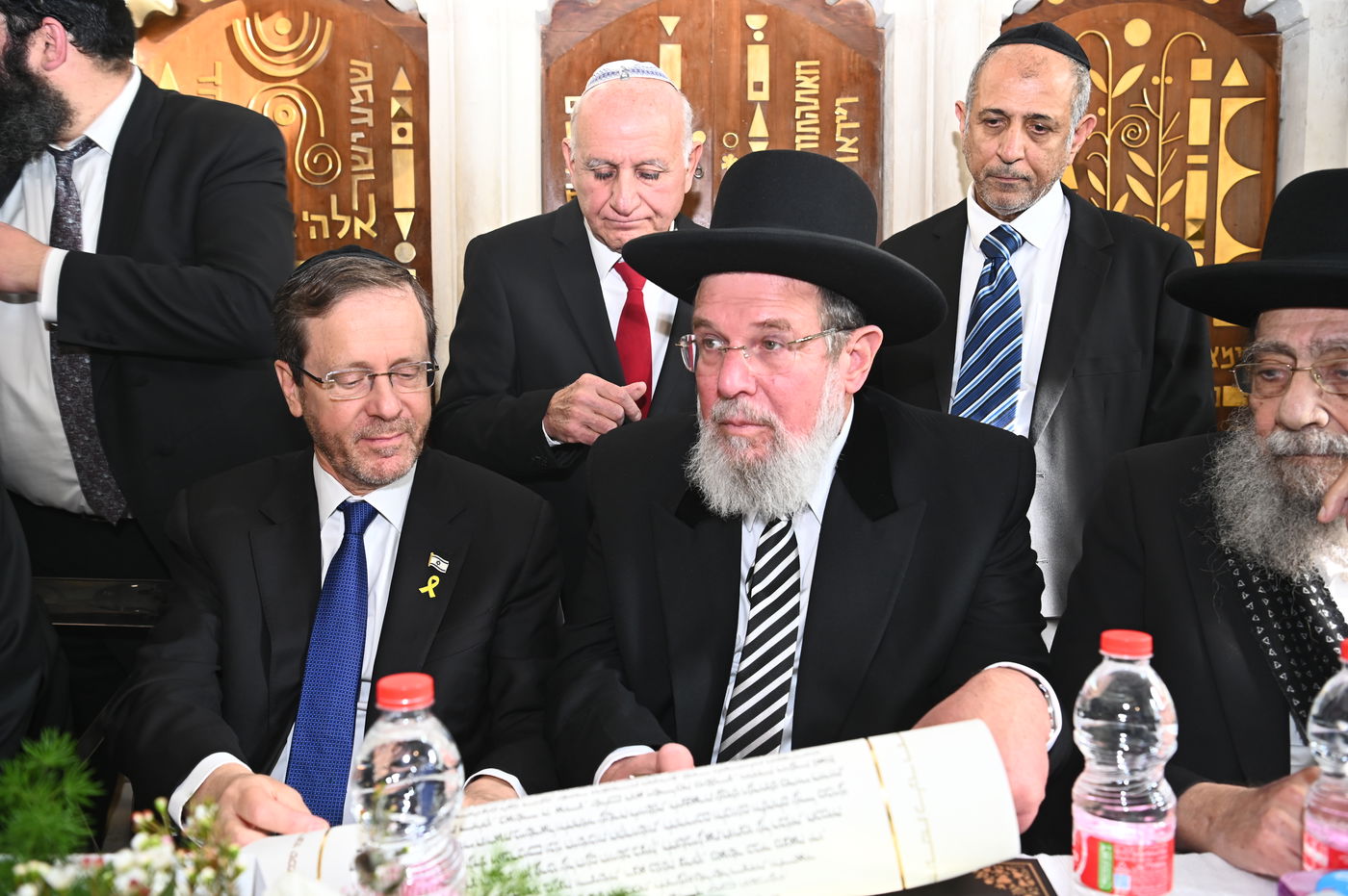 הכתרת הראש"ל הגאון הרב דוד יוסף