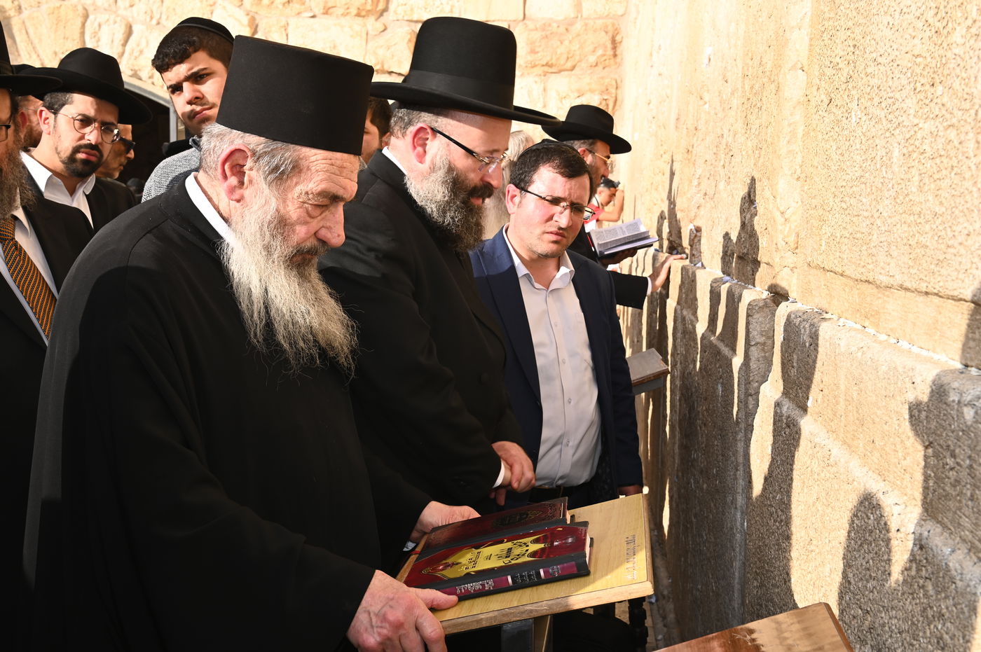 הכתרת הראש"ל הגאון הרב דוד יוסף