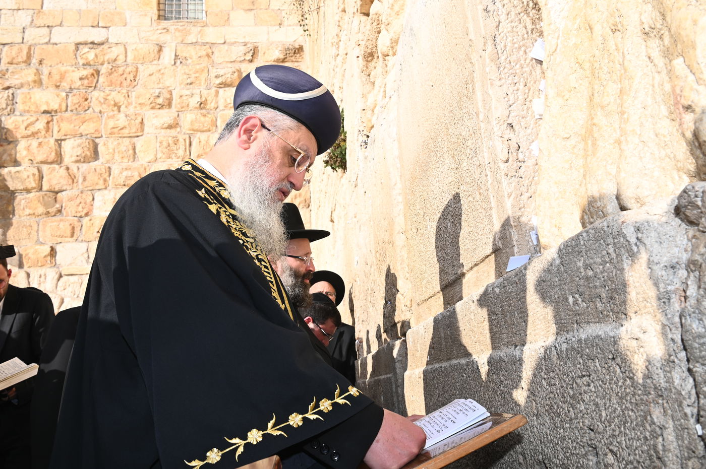 הכתרת הראש"ל הגאון הרב דוד יוסף