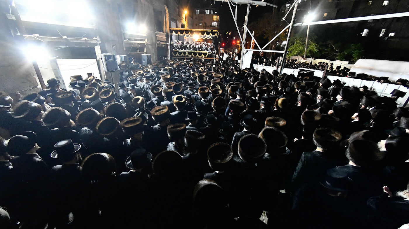 שמחת בית קרעטשניף - פרמישלן - ספינקא - רחמסטריווקא