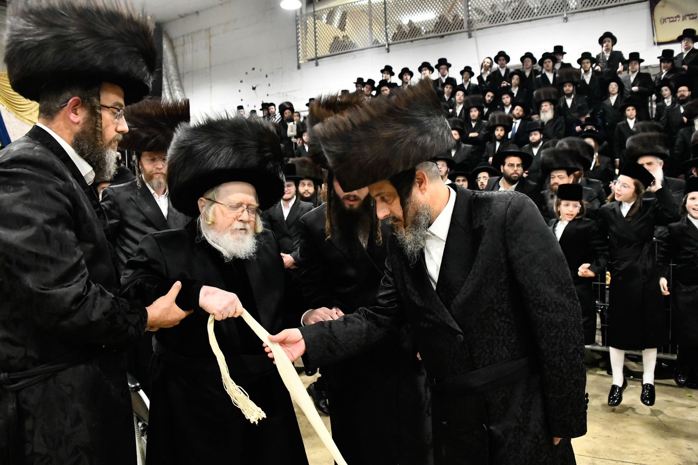 שמחת בית קרעטשניף - פרמישלן - ספינקא - רחמסטריווקא