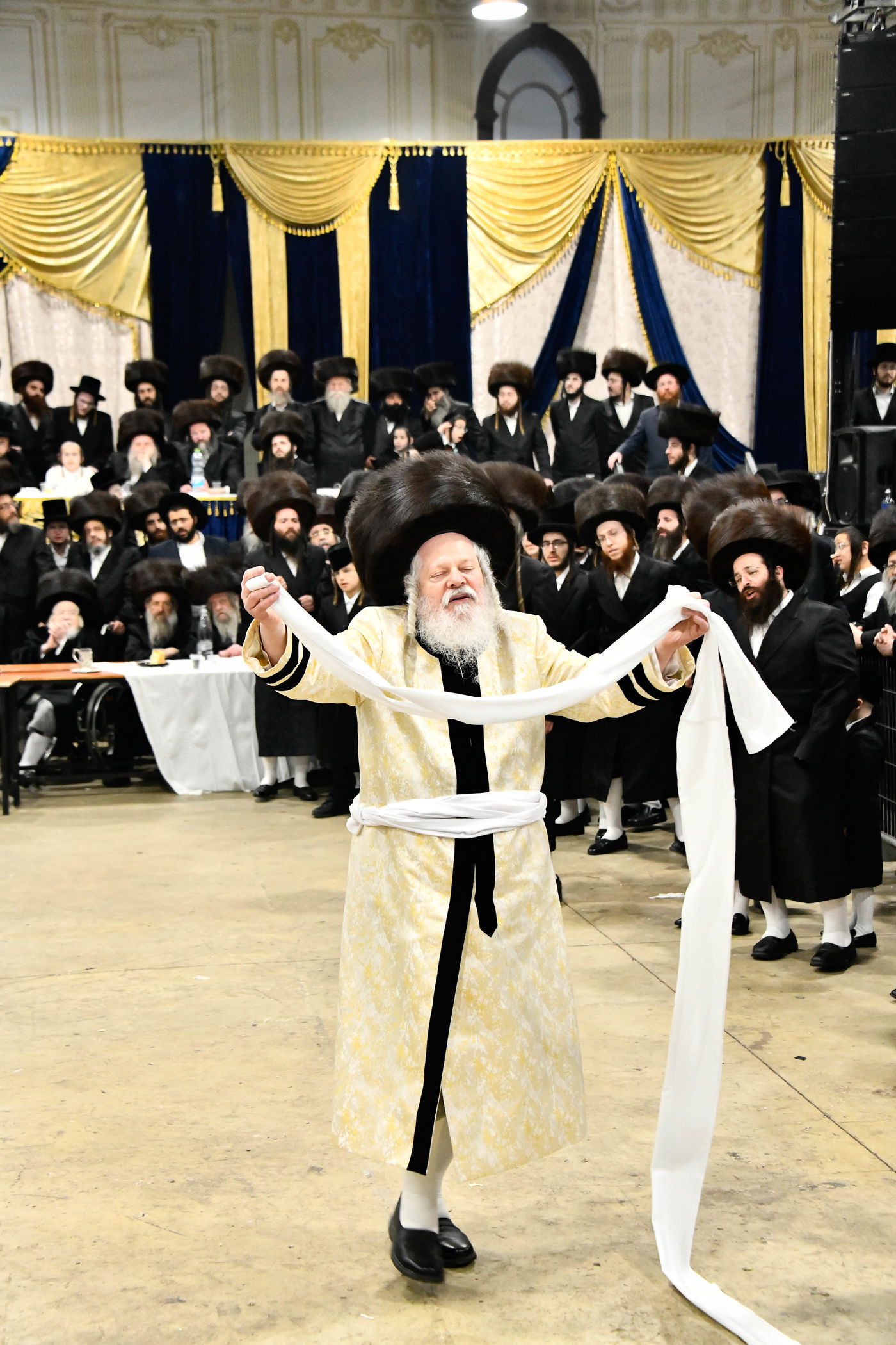 שמחת בית קרעטשניף - פרמישלן - ספינקא - רחמסטריווקא