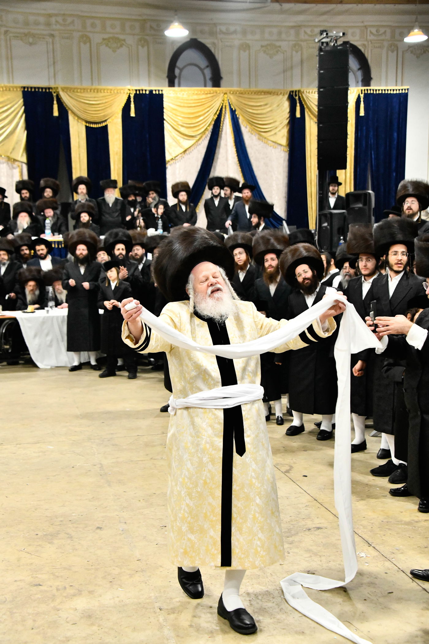 שמחת בית קרעטשניף - פרמישלן - ספינקא - רחמסטריווקא