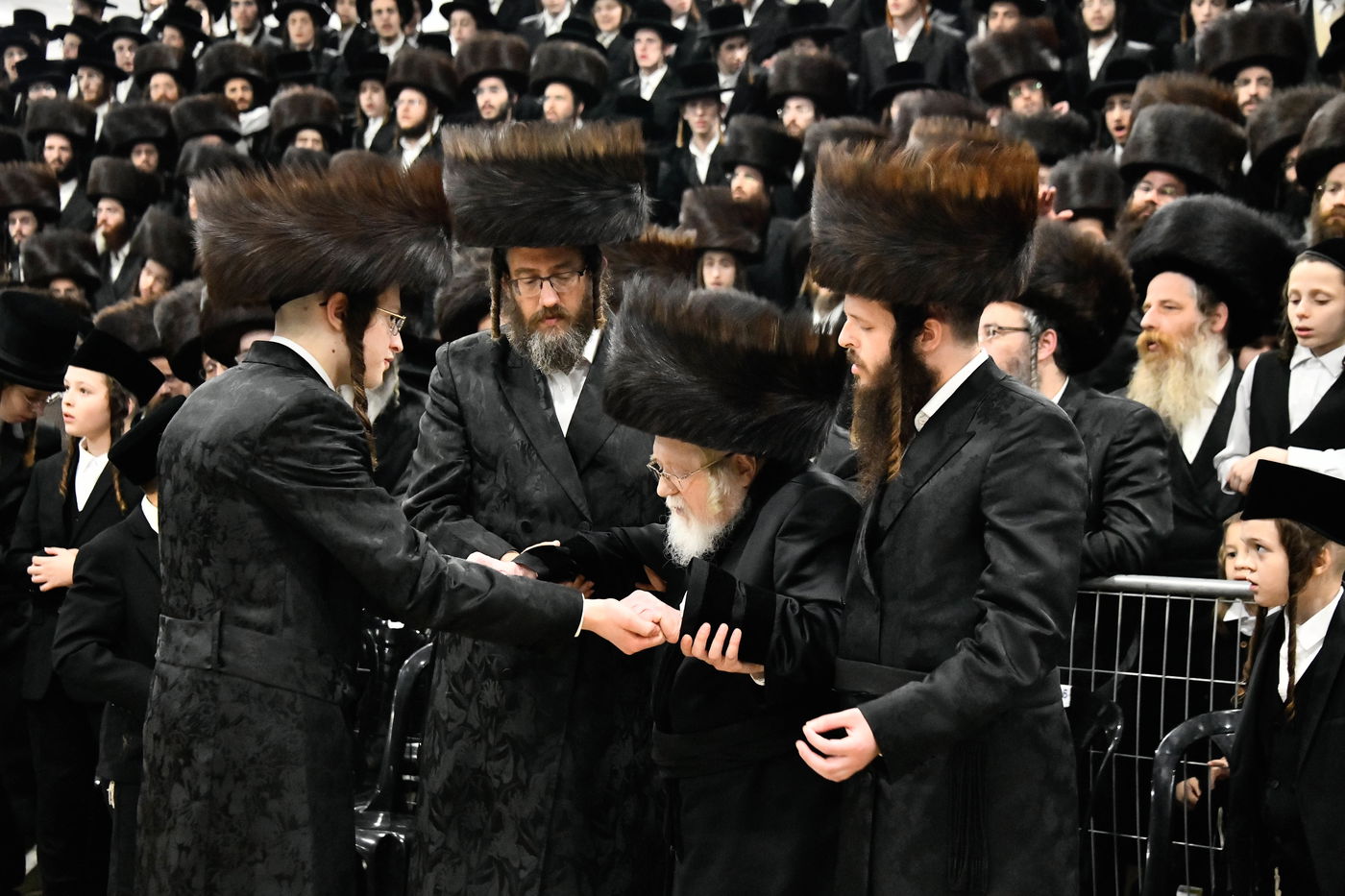 שמחת בית קרעטשניף - פרמישלן - ספינקא - רחמסטריווקא