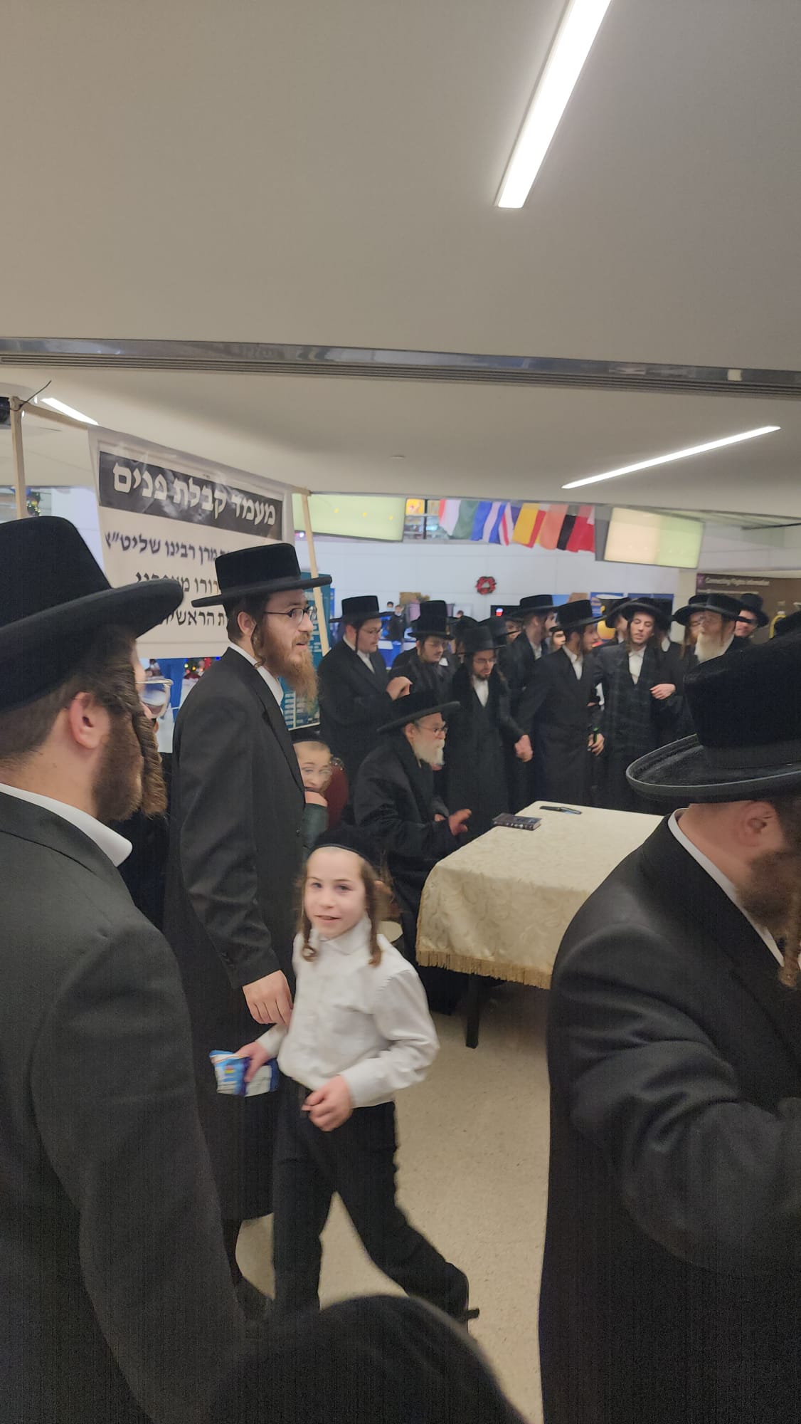 אב"ד טאהש בהגיעו למאנסי