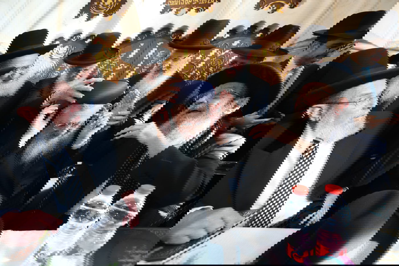 הכתרת הראש"ל הרב דוד יוסף בבית הכנסת רבי יוחנן בן זכאי