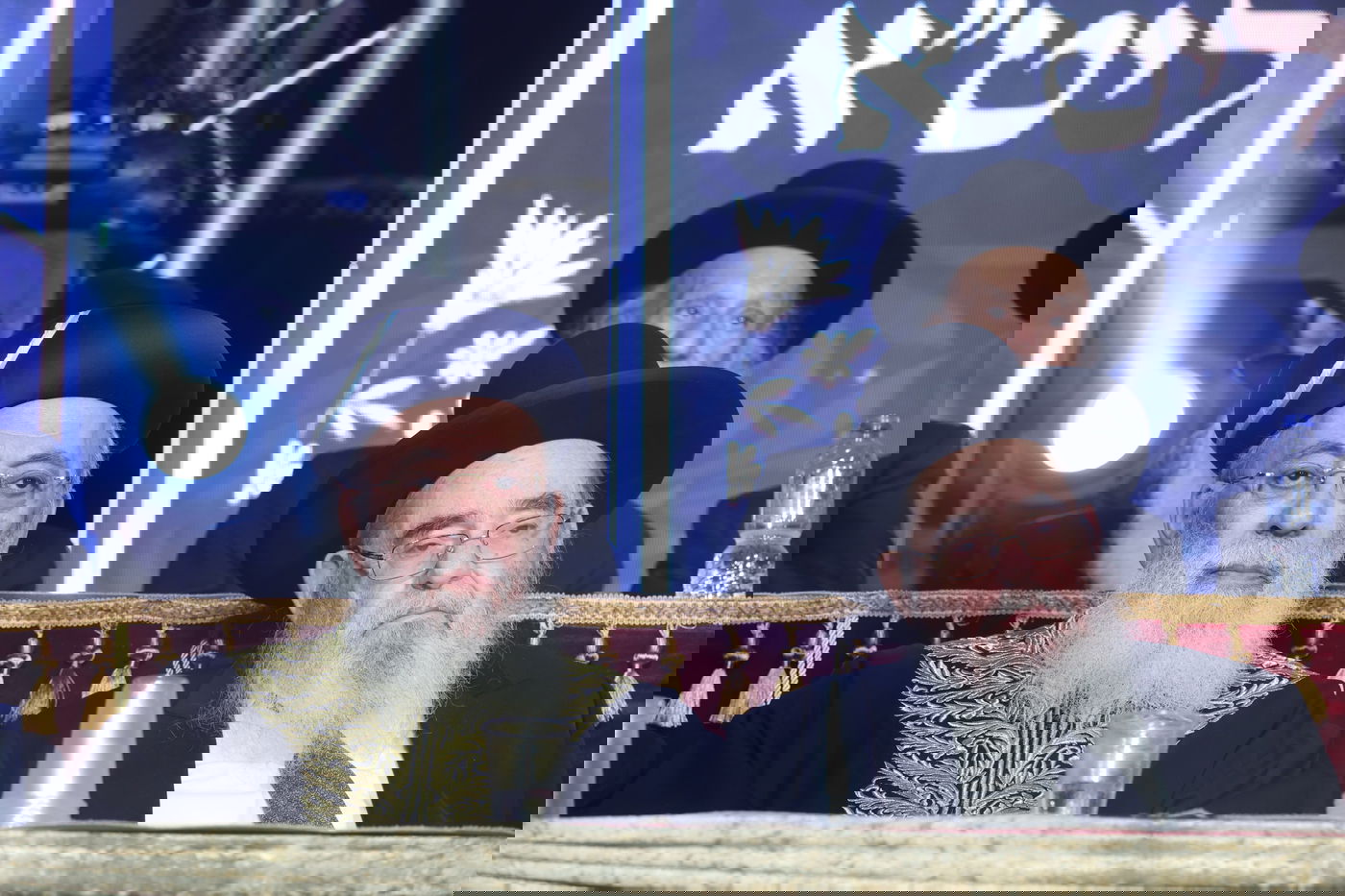 הכתרת הראש"ל הרב דוד יוסף בבית הכנסת הגדול