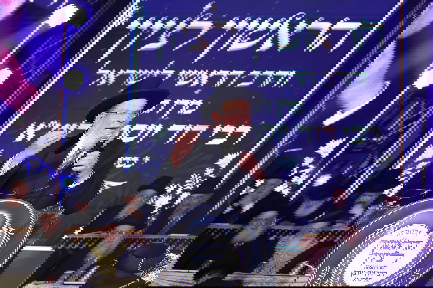 הכתרת הראש"ל הרב דוד יוסף בבית הכנסת הגדול