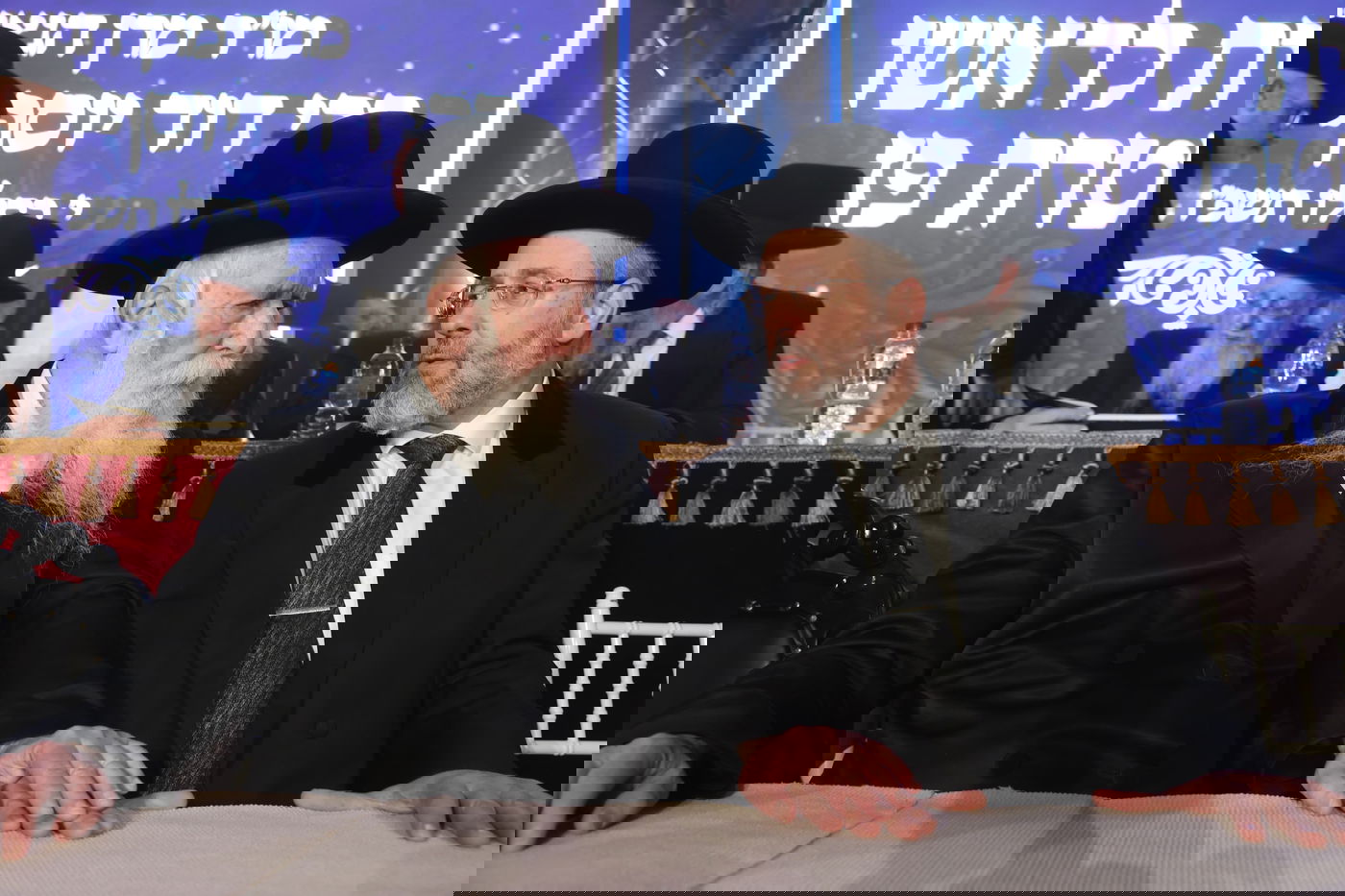 הכתרת הראש"ל הרב דוד יוסף בבית הכנסת הגדול