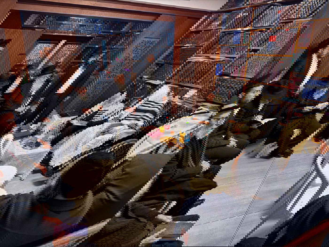 ניחום אבלים אצל הגאון רבי שלמה מחפוד 