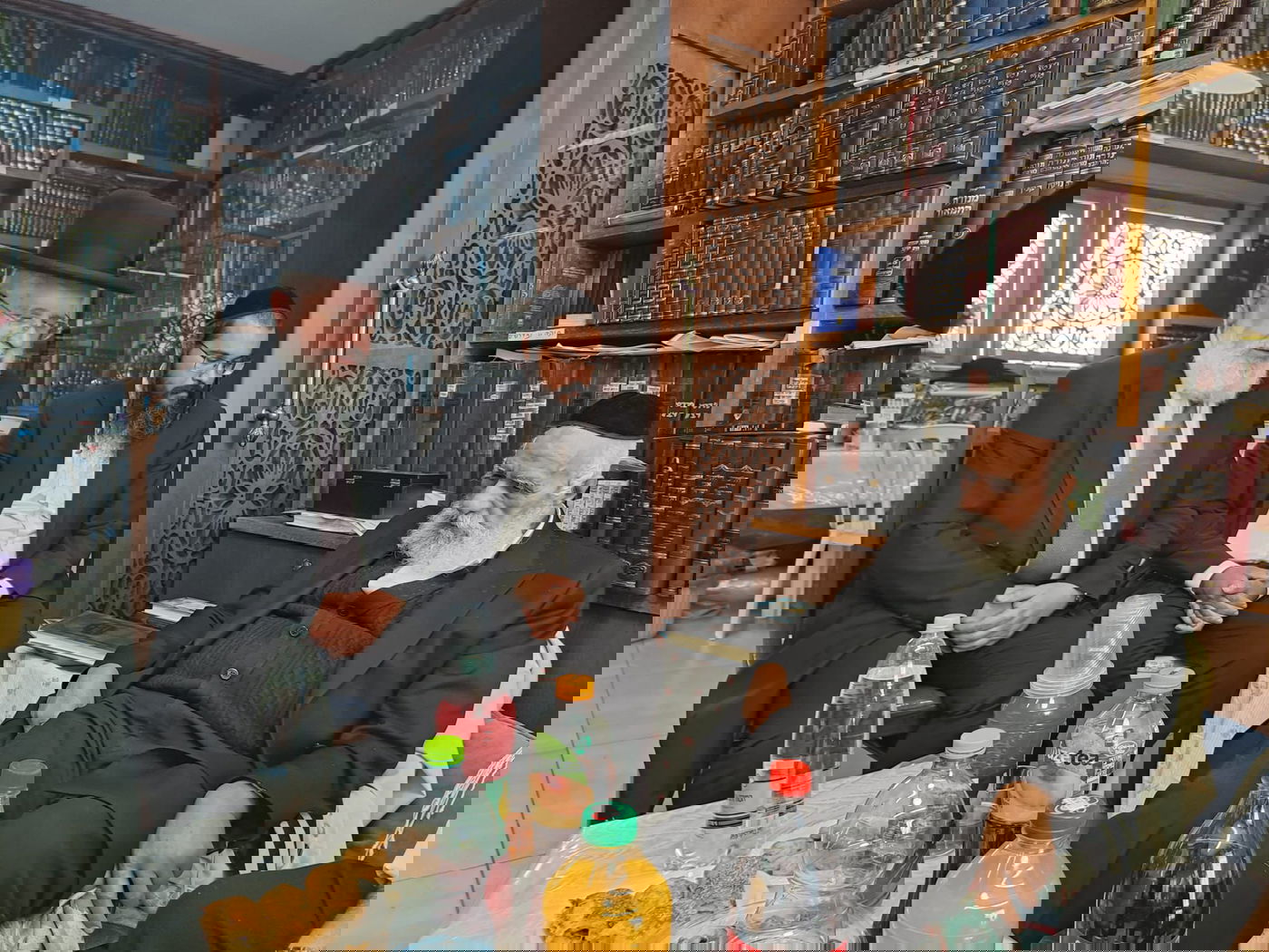 ניחום אבלים אצל הגאון רבי שלמה מחפוד 