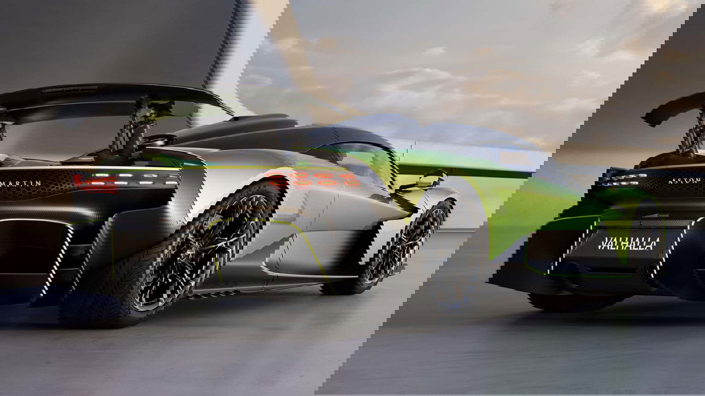 כנף אחורית מתכווננת