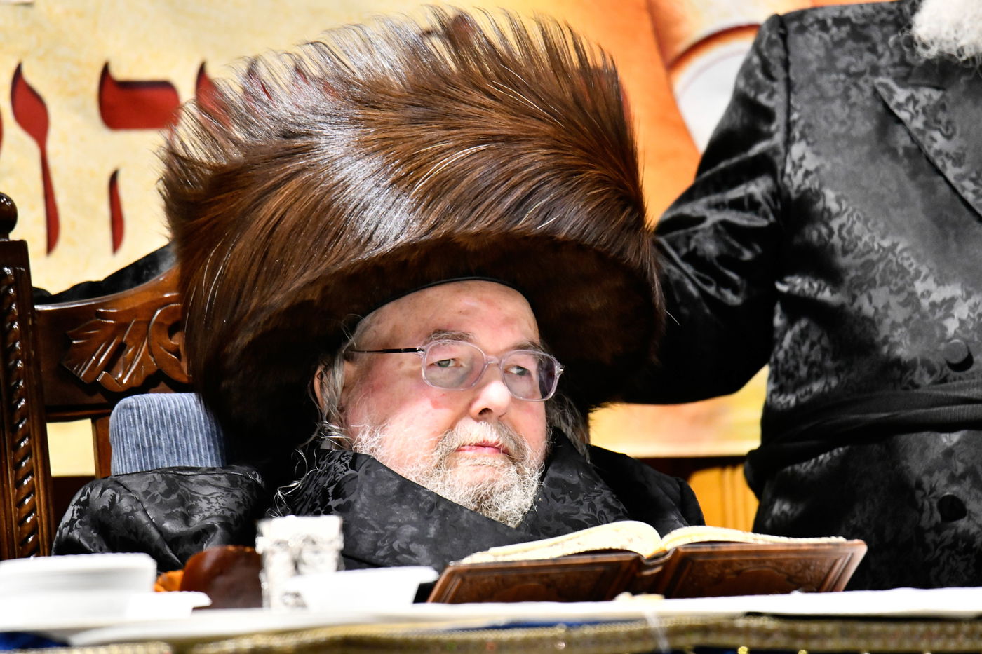 שמחת אירוסי נכדת האדמו"ר מבעלזא