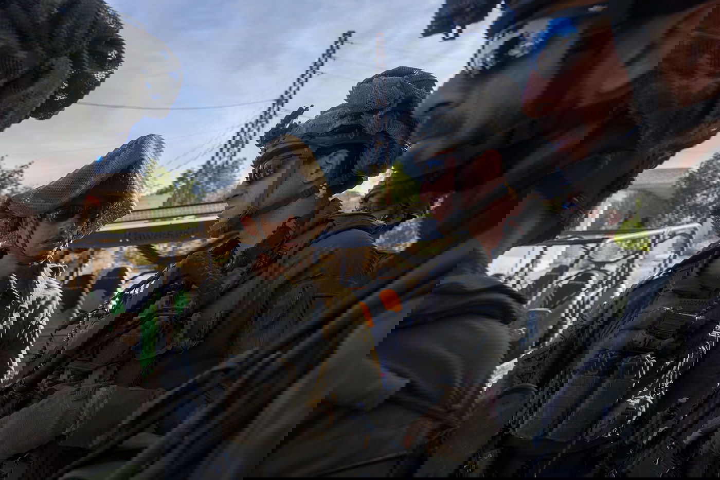 לוחמי צה"ל ממשיכים באיתור אמצעי לחימה בדרום לבנון | תיעוד