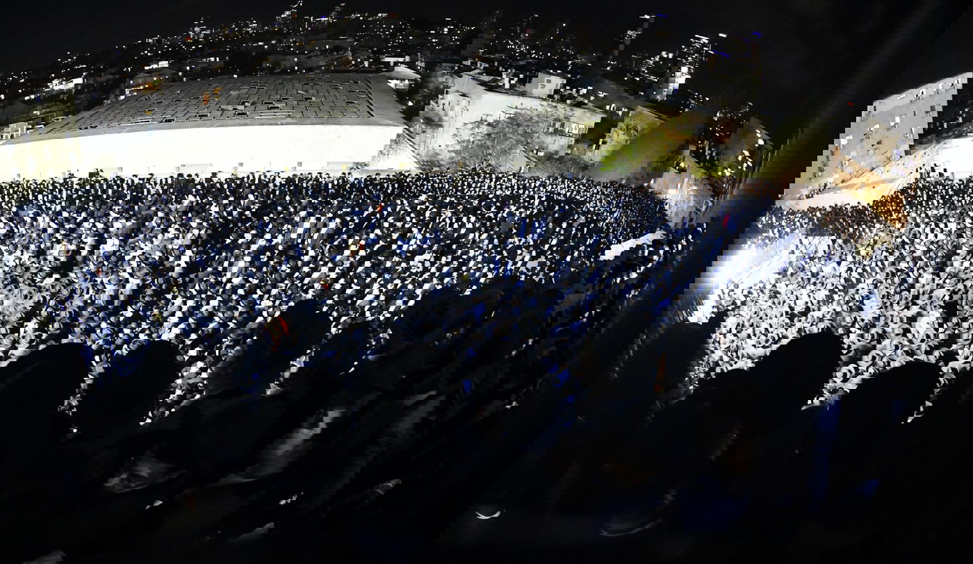 הלווית מנהיג 'הפלג הירושלמי' ראש הישיבה הגאון רבי אשר דויטש זצ"ל