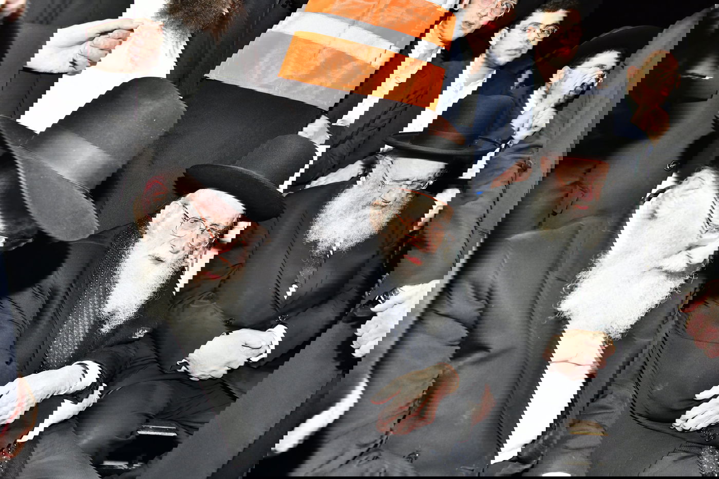 הלווית מנהיג 'הפלג הירושלמי' ראש הישיבה הגאון רבי אשר דויטש זצ"ל