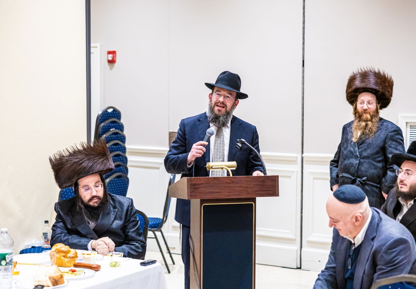 שמחת השבע ברכות לנכד האדמו"ר מבאבוב 45, ביוניאן