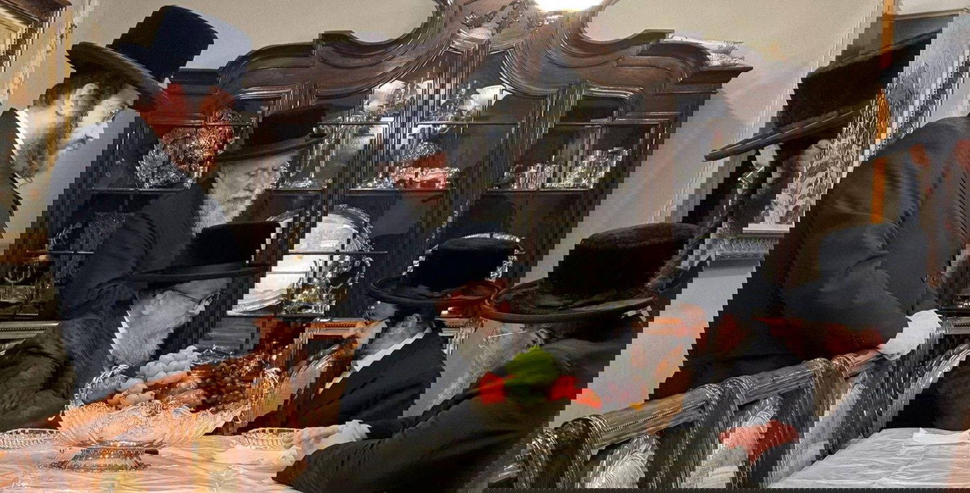 האדמו"ר מסקולען בביקור אצל האדמו"ר מסקווירא מב"פ