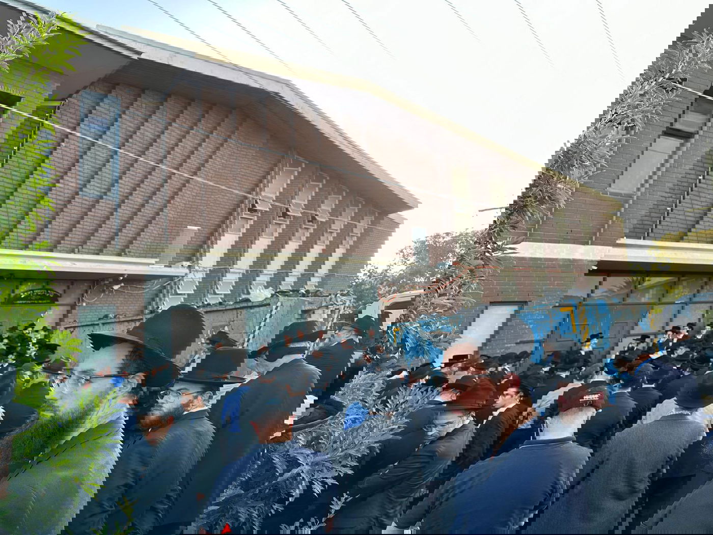 מסע הלוויית ספרי הקודש באוסטרליה