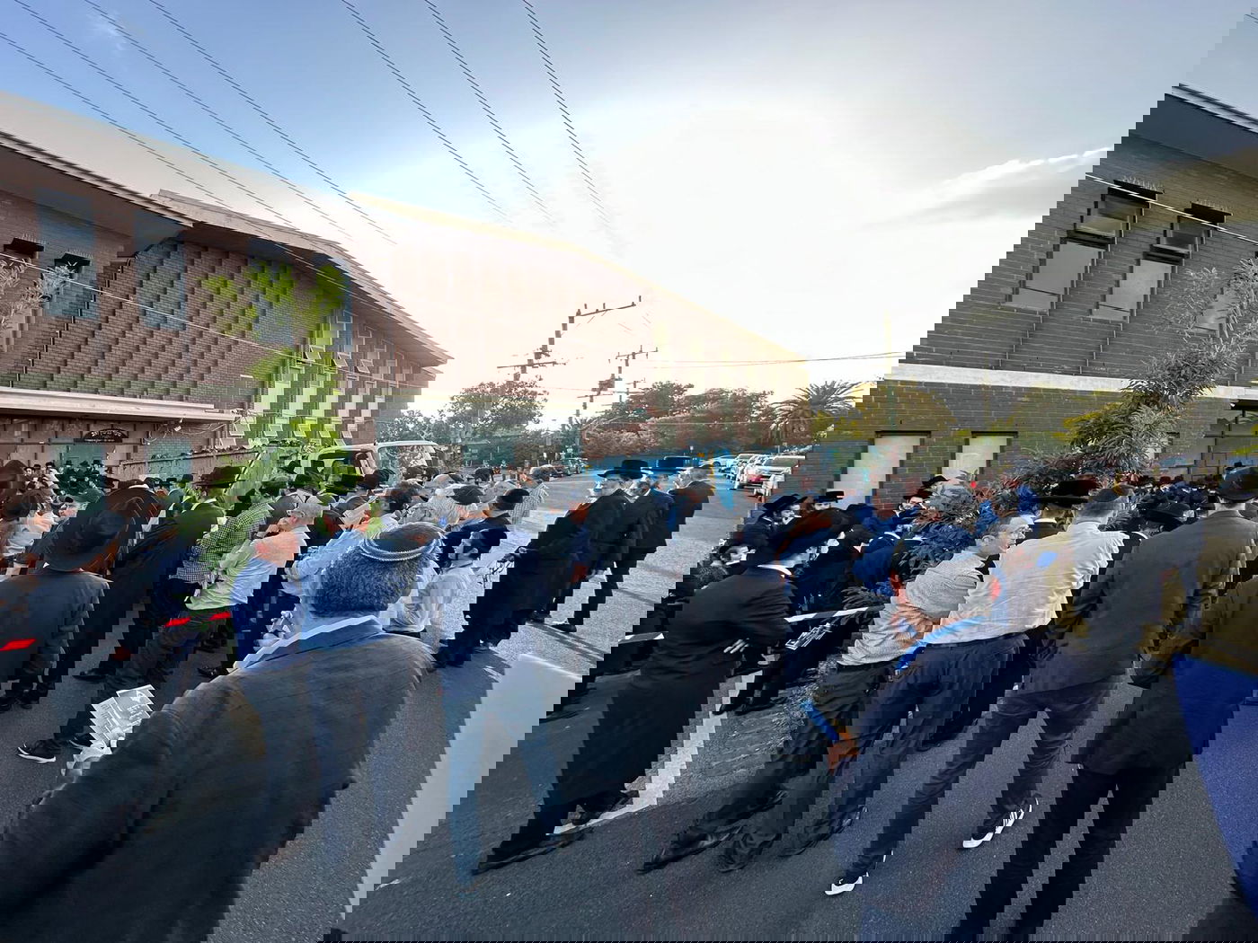 מסע הלוויית ספרי הקודש באוסטרליה