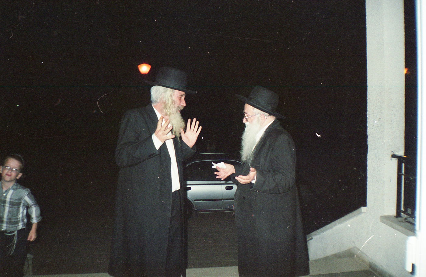 מראות חייו של הגאון רבי אשר דויטש זצוק"ל