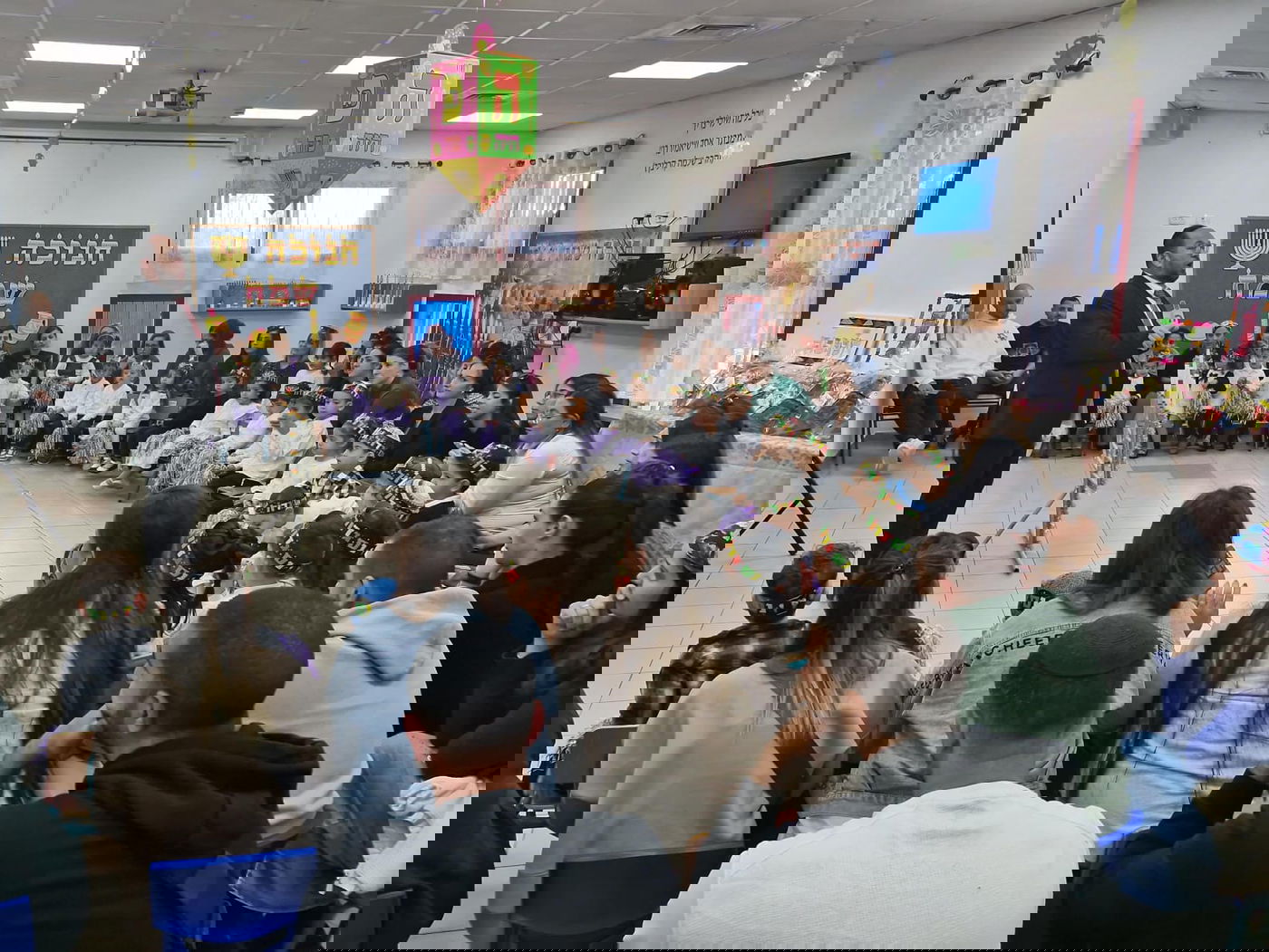 מסיבת חנוכה בגן תשרי