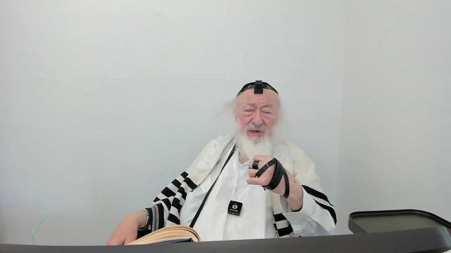 הרב יעקב דוד סטפנסקי בשיעור על מסכת סוכה
