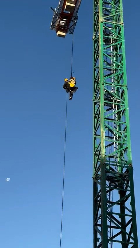 החילוץ מהעגורן