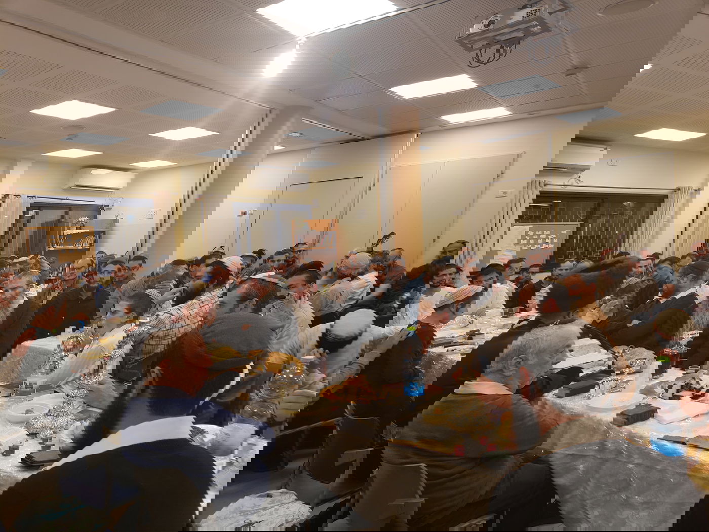 האדמו"ר מפאשקאן בטיש הילולת המגיד הק'