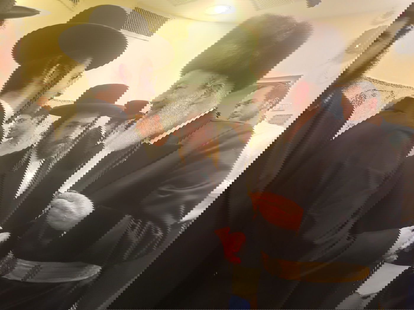 האדמו"ר מפאשקאן בטיש הילולת המגיד הק'