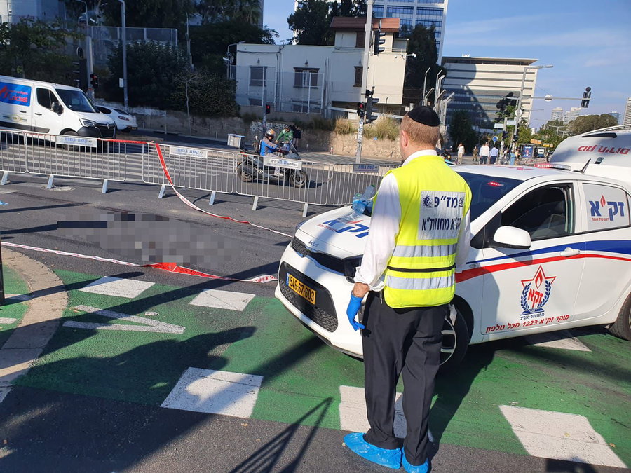 טרגדיה: בן 30 נהרג בתל אביב מפגיעת אוטובוס