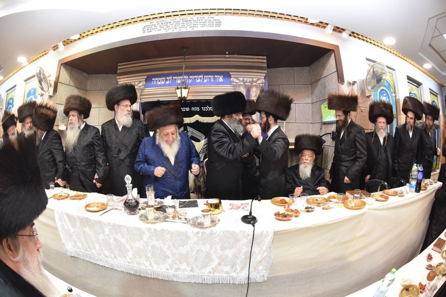 שמחת הפארשפיל לנין האדמו"ר מנאראל