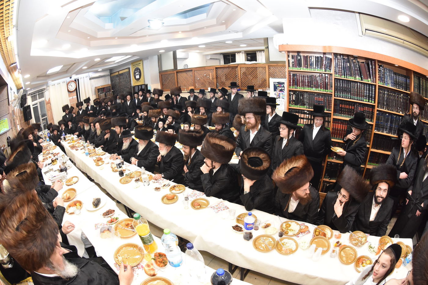 שמחת הפארשפיל לנין האדמו"ר מנאראל