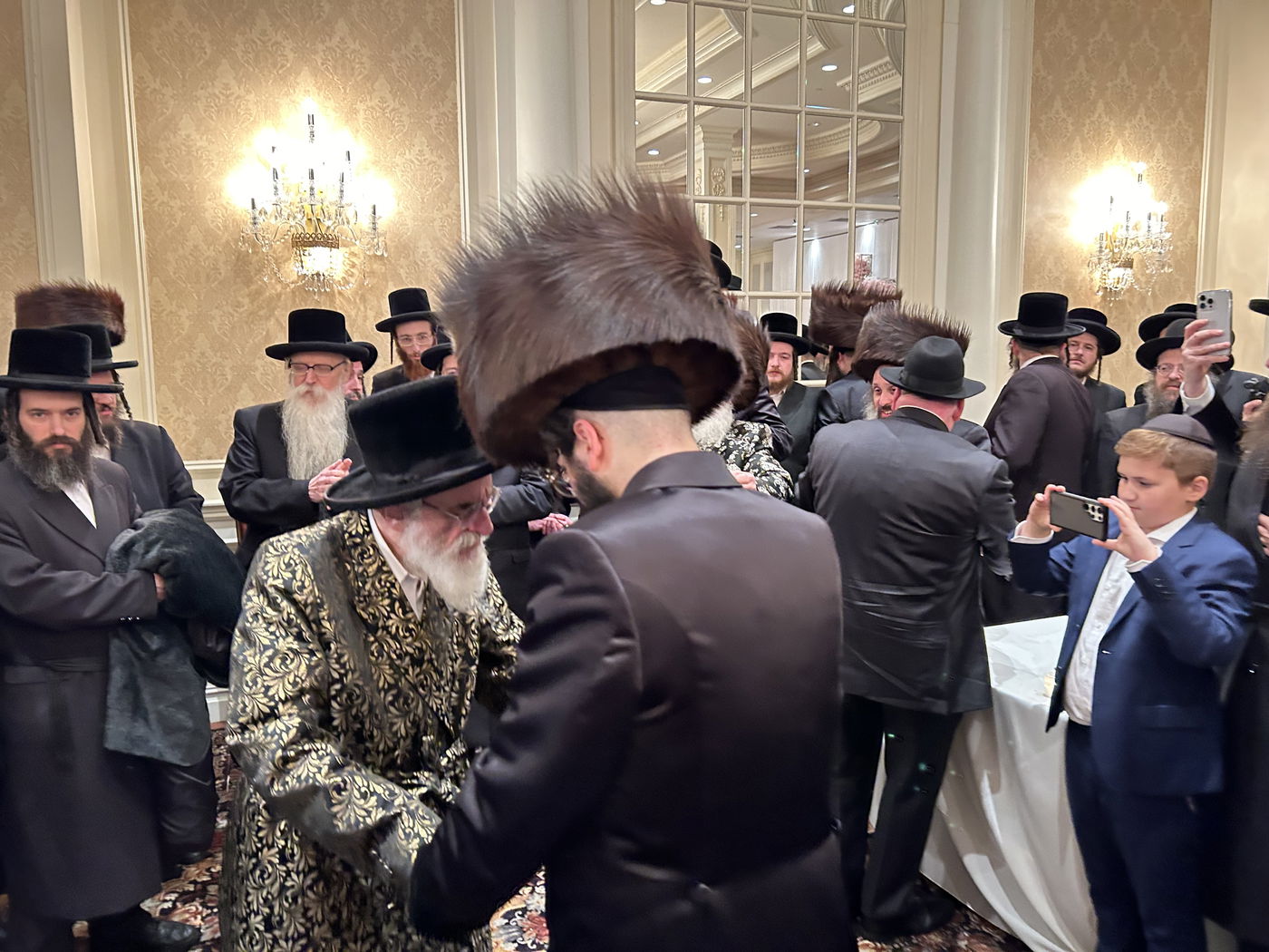 שמחת נישואי בן האדמו"ר מבוטשאן בורו פארק