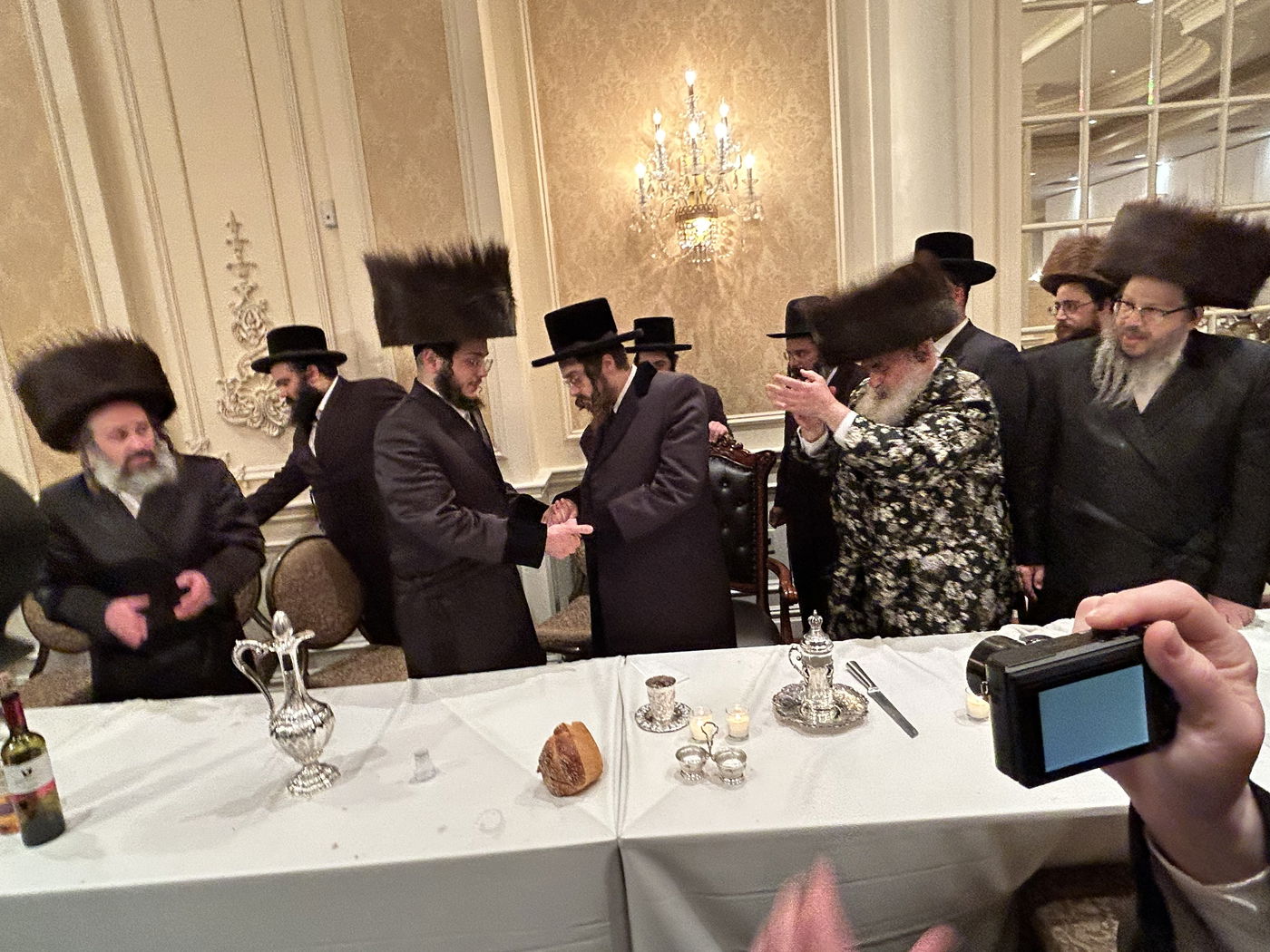 שמחת נישואי בן האדמו"ר מבוטשאן בורו פארק