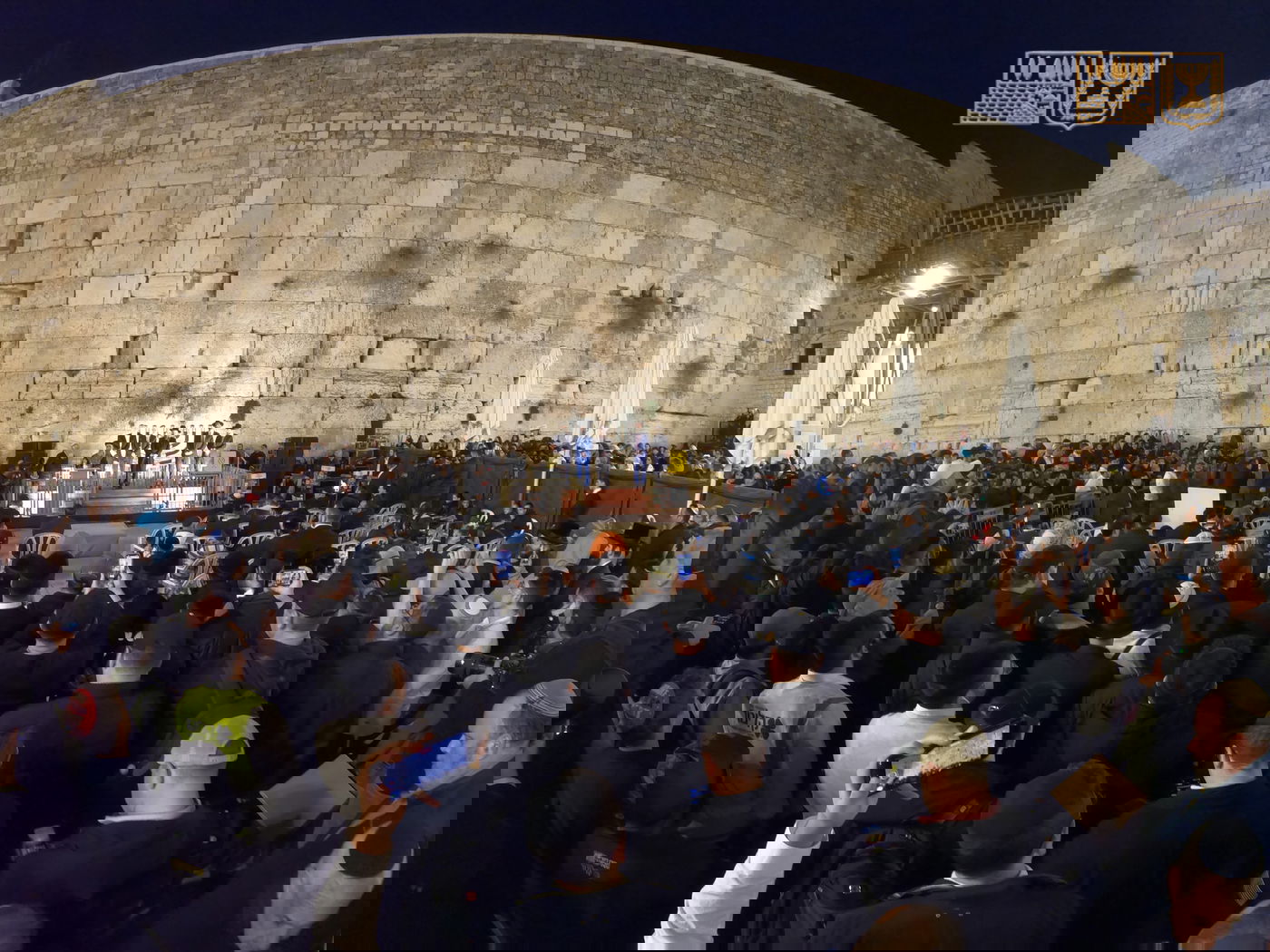 הדלקת נר ראשון של חנוכה