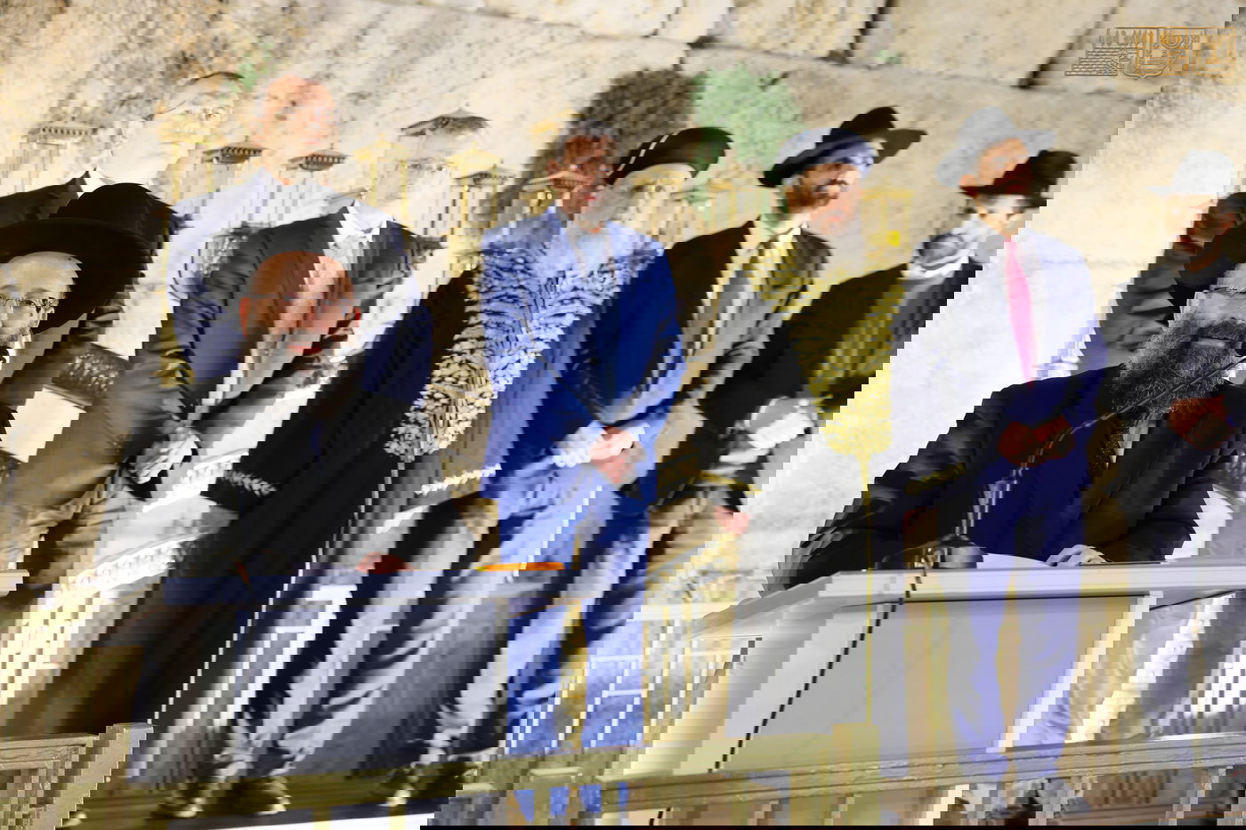 הדלקת נר ראשון של חנוכה