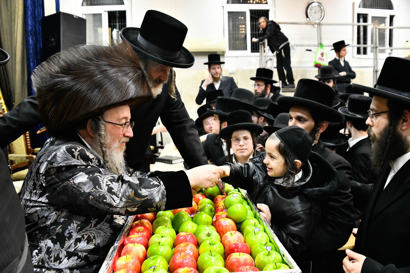 שמחת הש"ב בחצה"ק ביאלה ב"ב