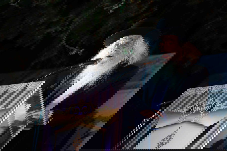 הרב אשר דויטש